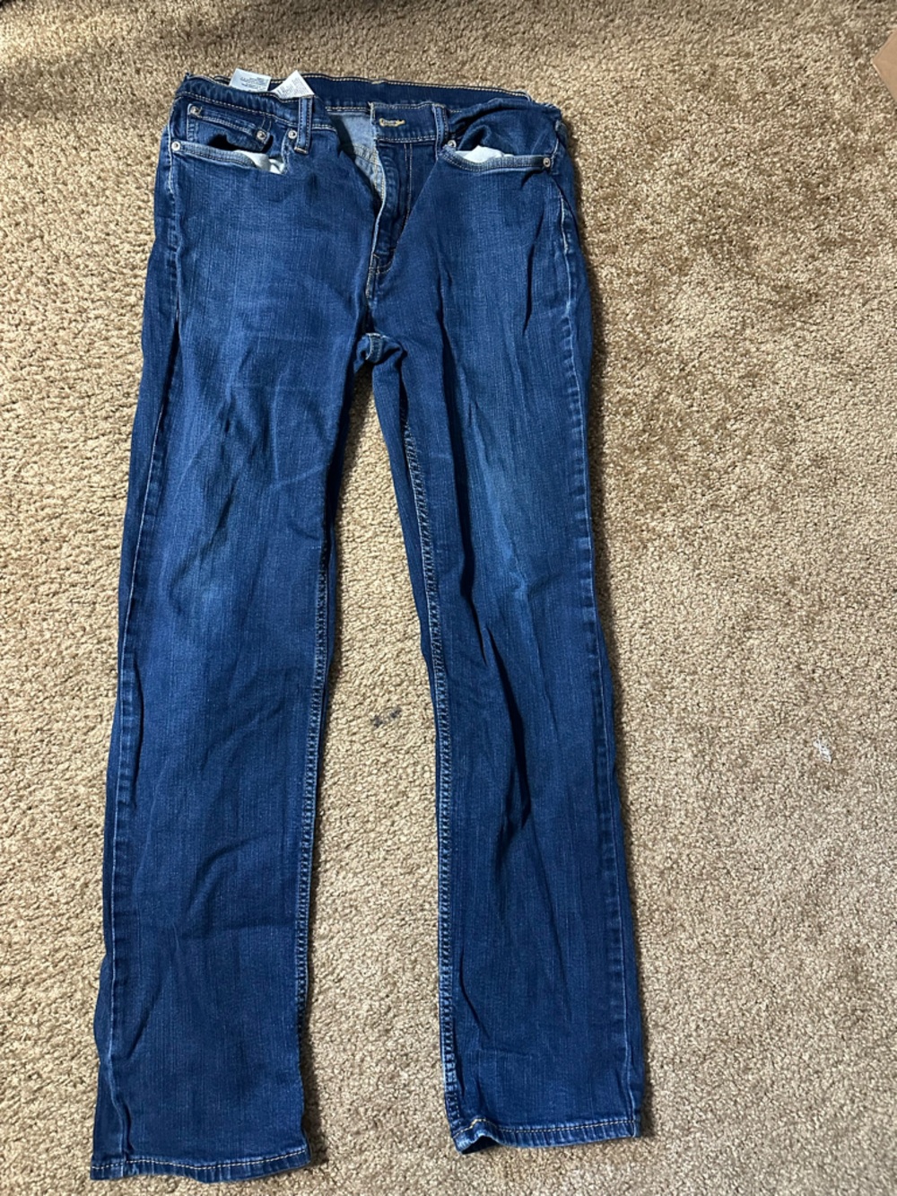 Levi's Dark Blue Straight Leg Jeans 514 jeans